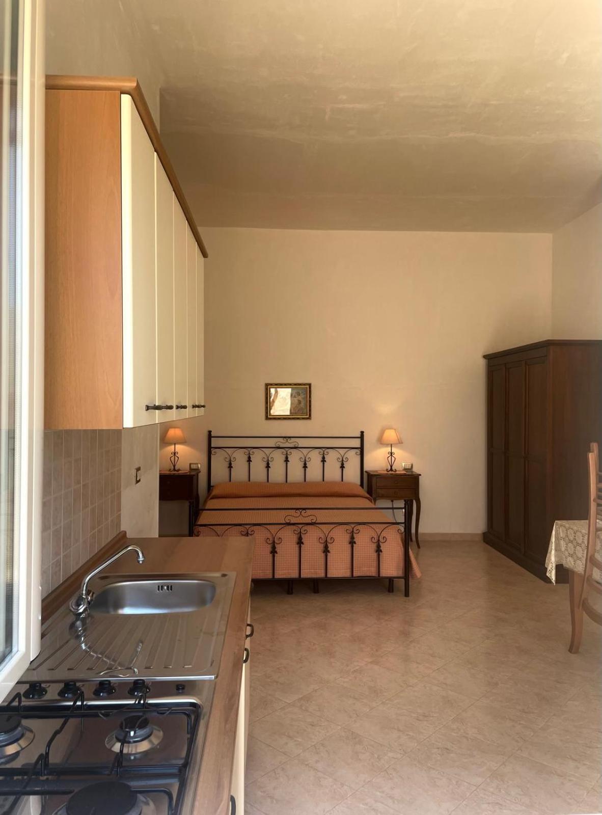 La Rondine Bed And Breakfast Uggiano La Chiesa Eksteriør bilde